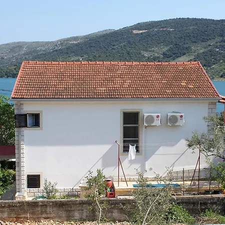 2791a Appartement Marina