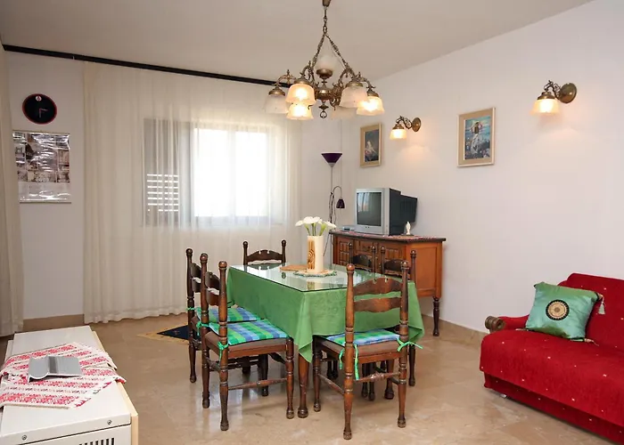 Apartment 2791a *